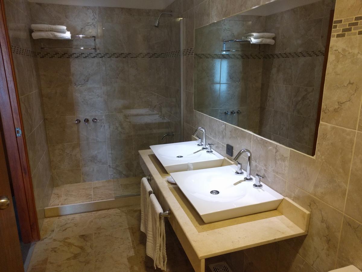 Отель Colon Center Экстерьер фото